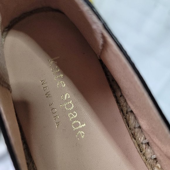 KATE SPADE Espadrille Gillian Black Leather Flats Slip On Laster Cutout Size 7 - Picture 9 of 12